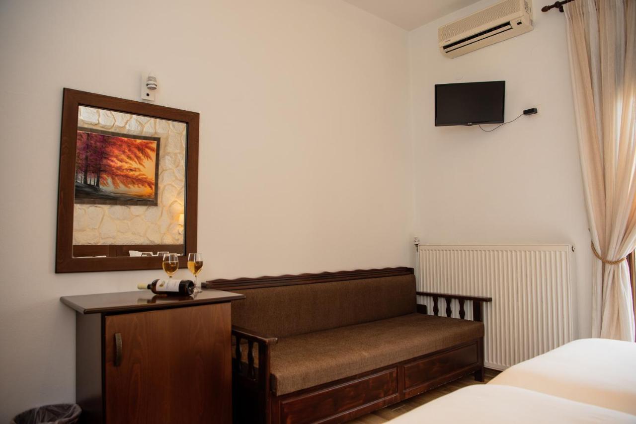 Hotel Agelis Kala Nera Buitenkant foto